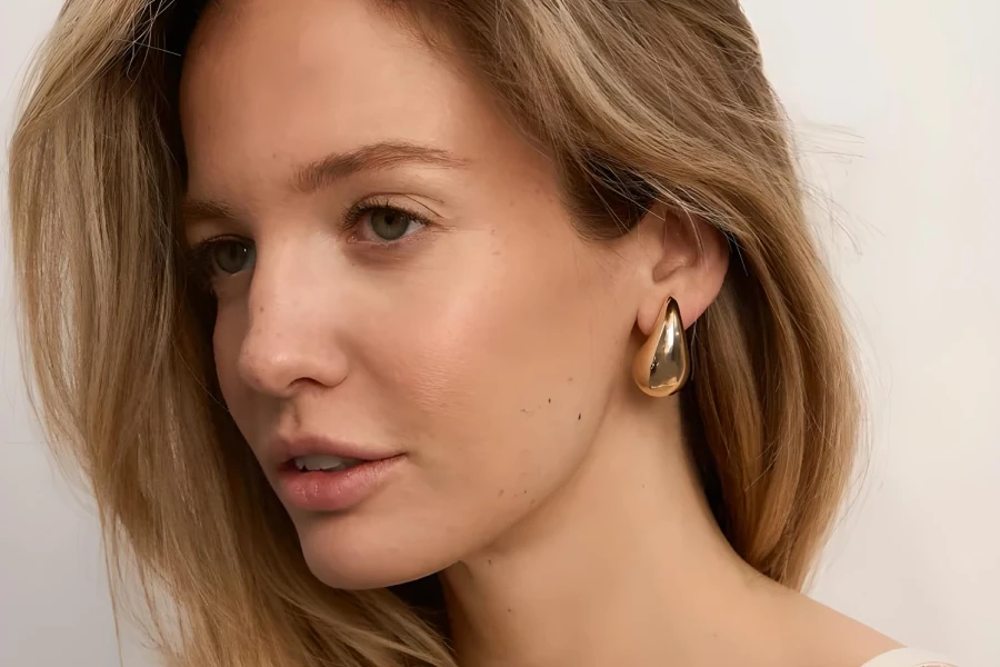 chunky vintage earrings - Why Chunky Vintage Earrings Are Making A Comeback